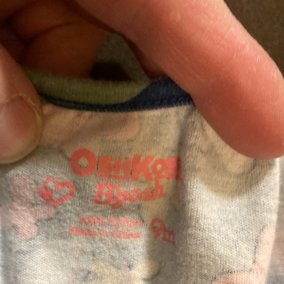 Clearance OshB’gosh girl butterfly top - Picture 3 of 4